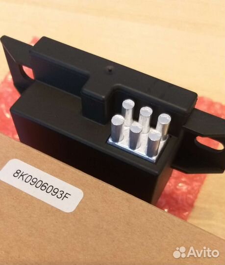 Блок управления топливным насосом vag 8K0906093F