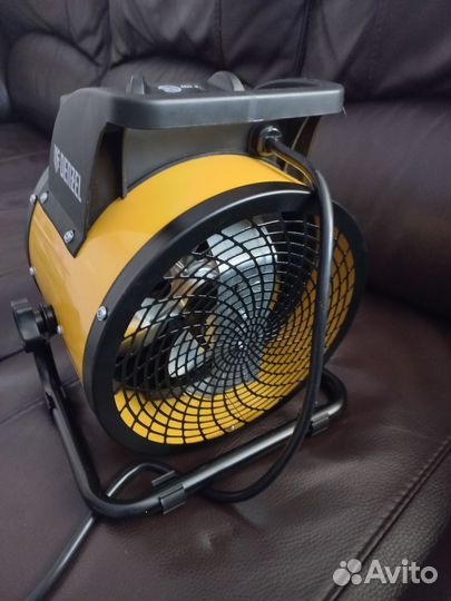 Керамический обогреватель