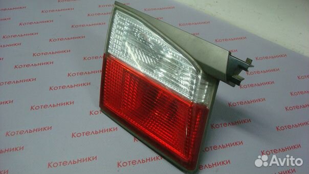 Nissan Р11 26555-7J186 Фонарь задний левый