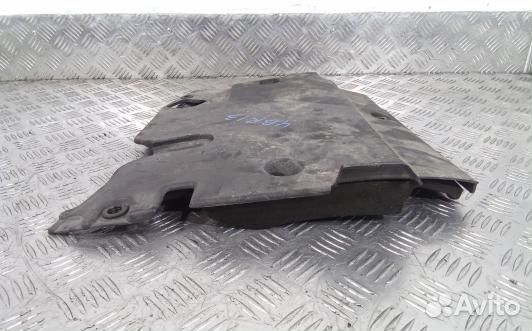 Защита двигателя верхняя toyota RAV 4 ZCA2 (4BR13H