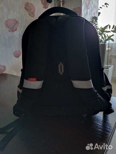 Рюкзак школьный для мальчика grizzly