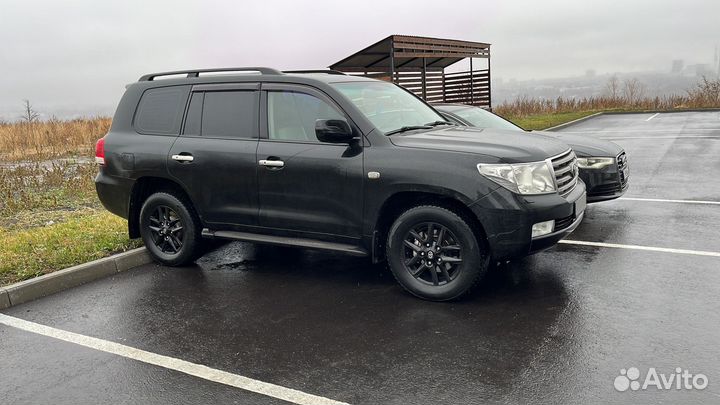Toyota Land Cruiser 4.5 AT, 2008, 256 000 км