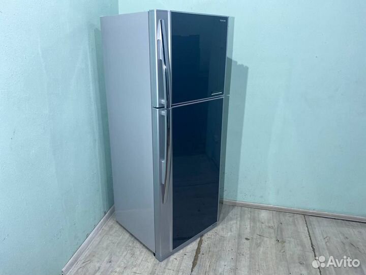 Холодильник Toshiba
