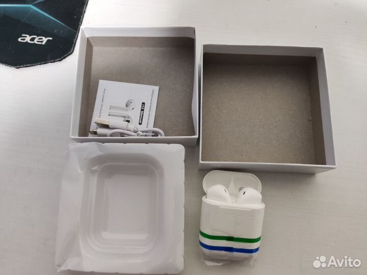 Наушники белые Airpods