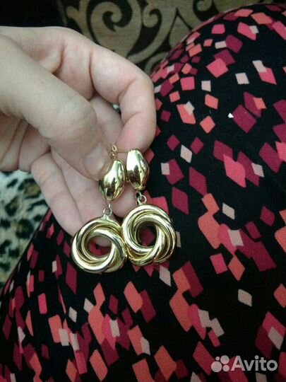 Новые серьги