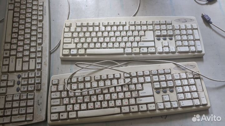 Клавиатура с круглым разъëмом PS/2