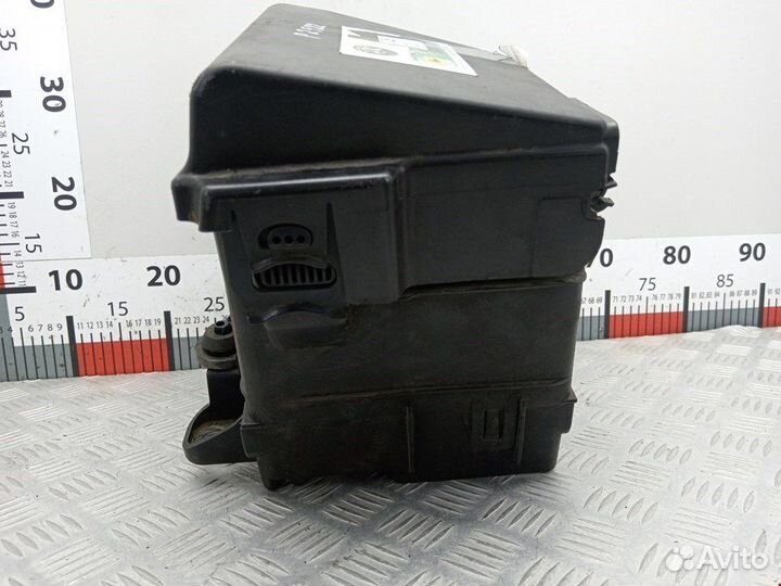 Крепление (корпус) аккумулятора для Skoda Fabia 1