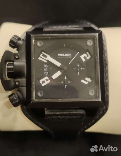 Часы хронограф Welder k25