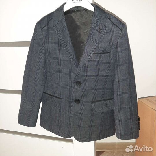 Костюм школьный тройка для мальчика 122 6-7лет