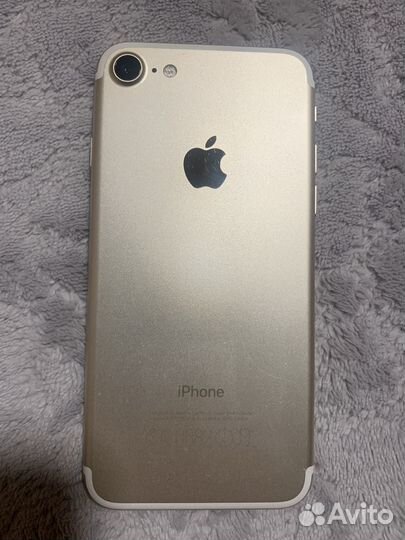 iPhone 7, 32 ГБ