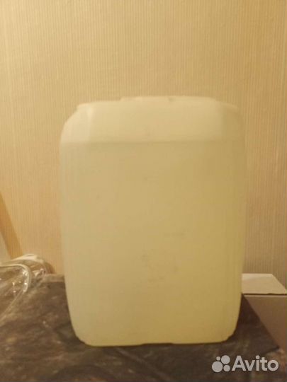 Канистра для воды пластиковая