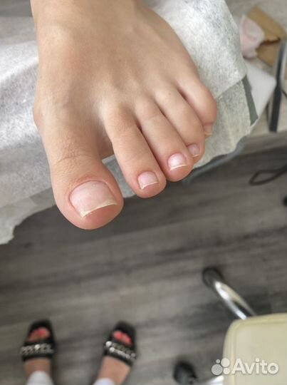 Маникюр Педикюр