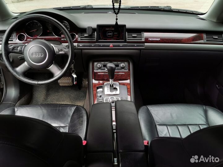 Audi A8 4.2 AT, 2002, 220 000 км