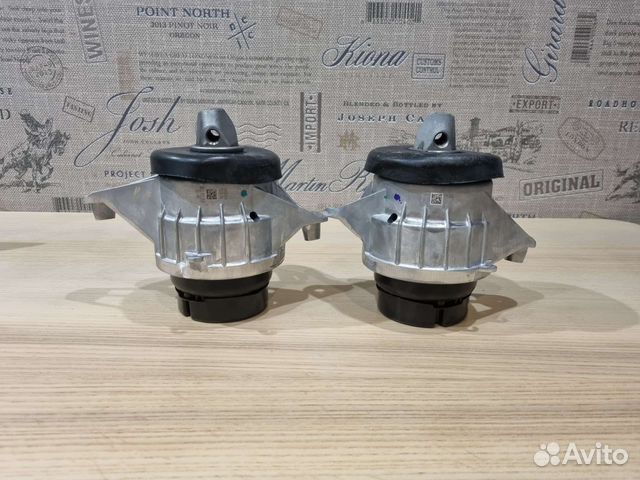 Подушки двигателя левая праваяW167