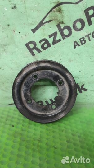 Шкив водяного насоса (помпы) Mazda 626