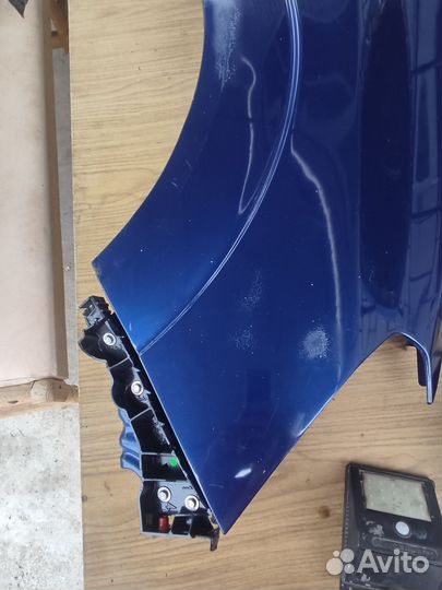 Крыло правое переднее Zafira b