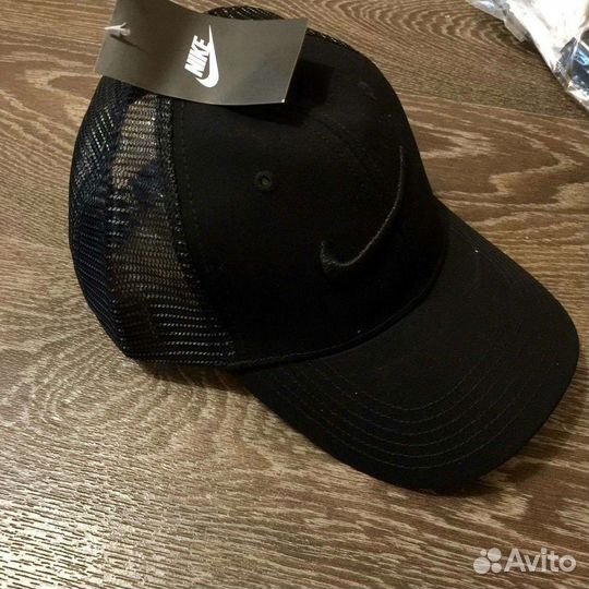 Бейсболка мужская nike