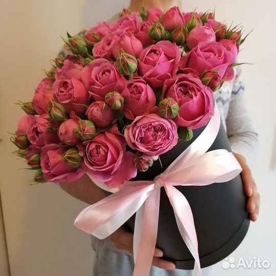 Букет цветов кустовые розы доставка