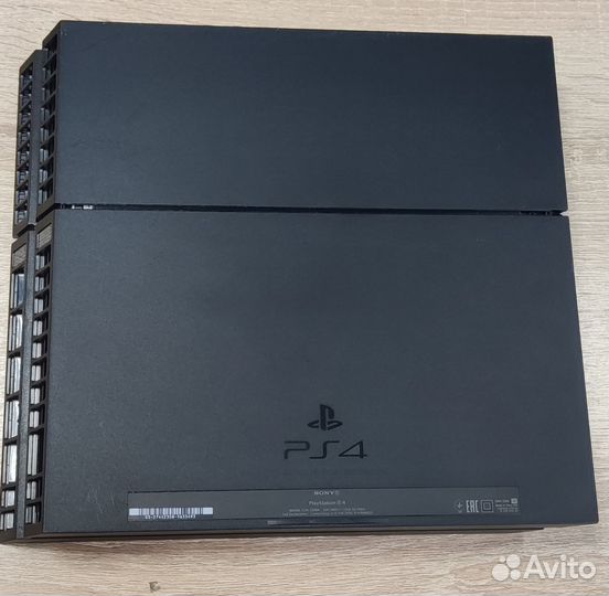 Sony playstation 4