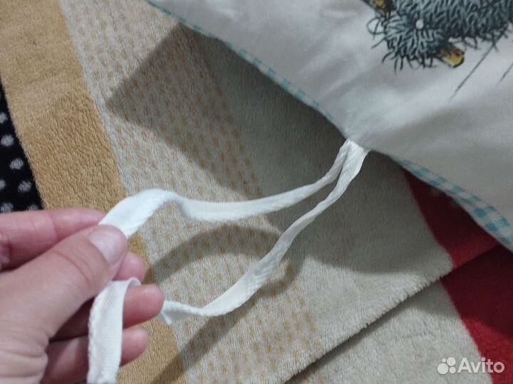 Продам бортики в кроватку