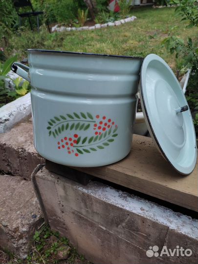 Бидон/дуршлаг/кастрюля/бачок