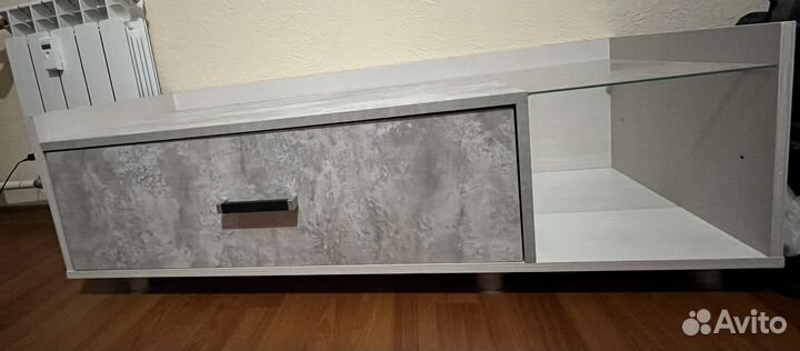 Полка под телевизор бу