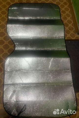 Солнцезащитная шторка на лобовое стекло