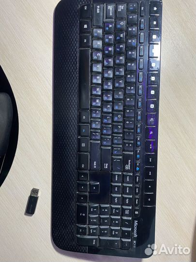 Клавиатура и мышь Microsoft