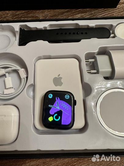 Набор apple, airpods, apple watch, зарядка