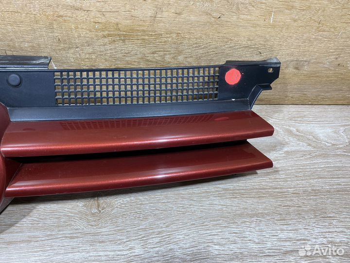 Решетка радиатора Volkswagen Golf 4 Арт. 130374