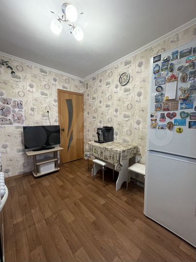 3-к. квартира, 70 м², 8/14 эт.