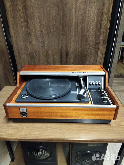 Продам проигрыватель винила Вега 101 Стерео