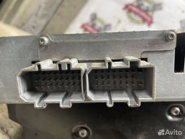 Усилитель для музыки DynAudio Фольксваген Туарег