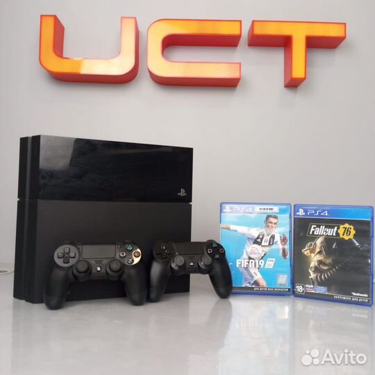 Консоль Playstation 4 Fat 500Гб 2 Геймпада 2 Игры