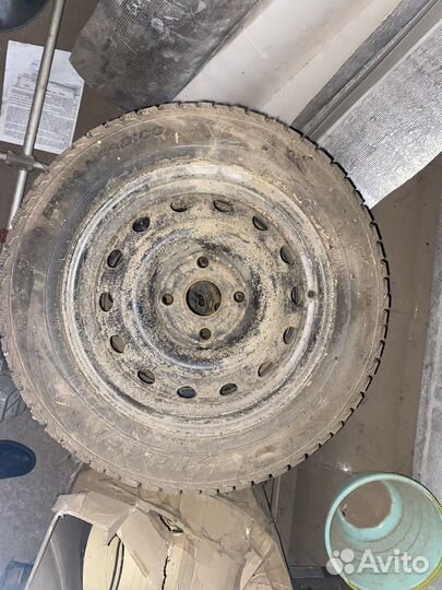 Viatti Brina Nordico V-522 185/65 R15 160ZR