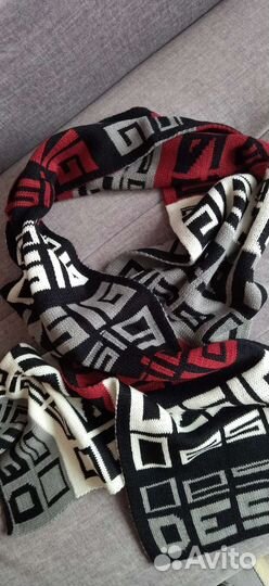 Шапки, шарф новые