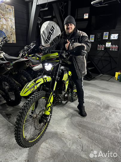 Эндуро Мотоцикл regulmoto zr300 5 ступ. 4 клапана