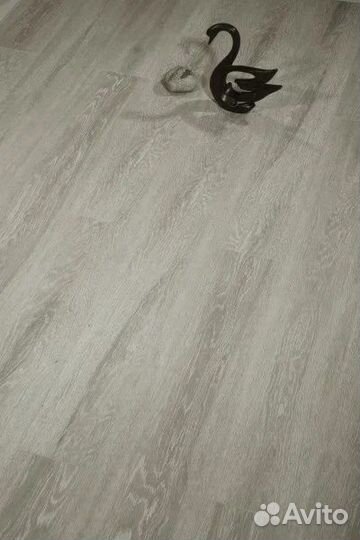 Кварц виниловый ламинат