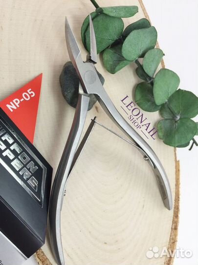 Кусачки для педикюра Nippon Nippers 