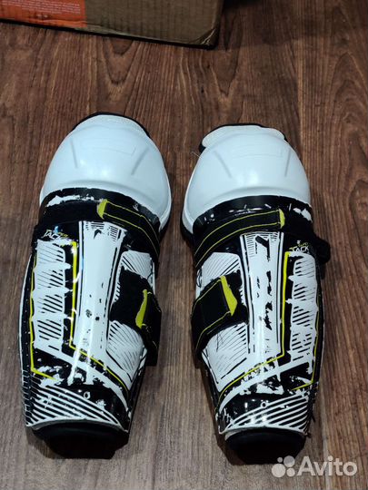 Налокотники CCM AS1 YTH 10