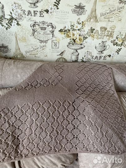 Платок ручного вязания