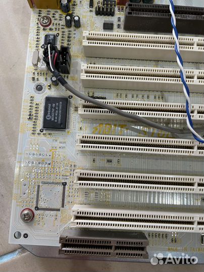 Материнская плата