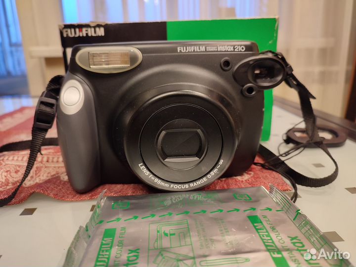 Камера для моментальных снимков fujifilm instax 21