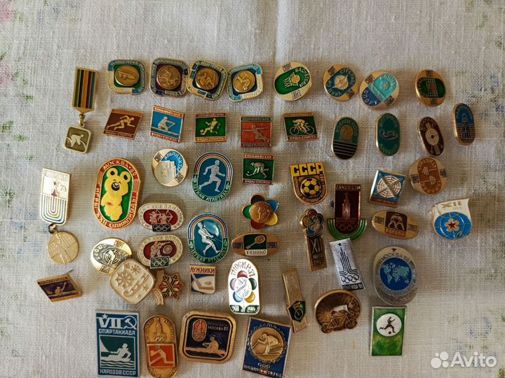 Значки олимпиада 80