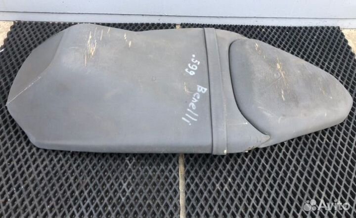 Сиденье Stels Arrow Benelli 50