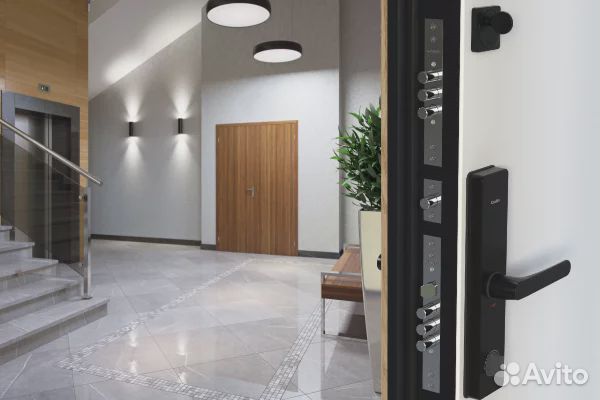 Входная дверь новая от производителя