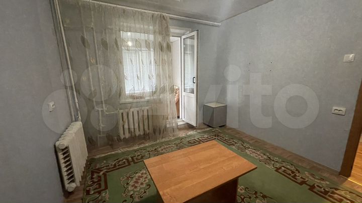 2-к. квартира, 52 м², 1/9 эт.