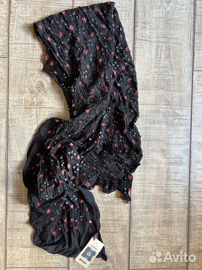 Женские шарфы и платки