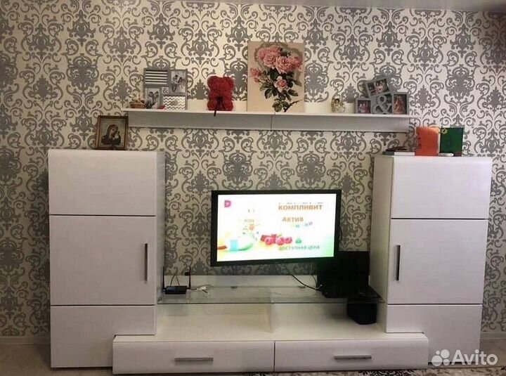Тумба под телевизор