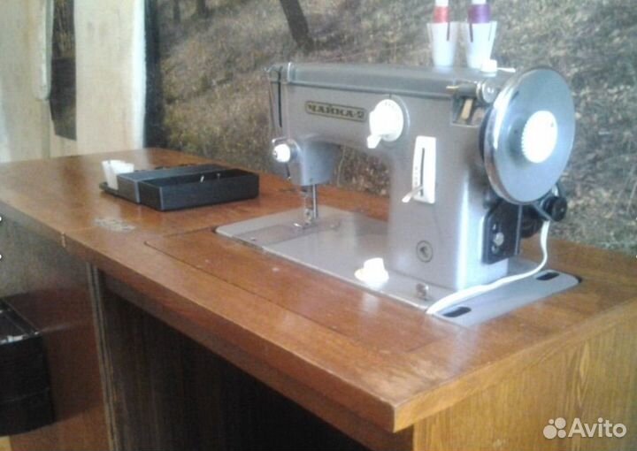 Швейная машина Чайка 2